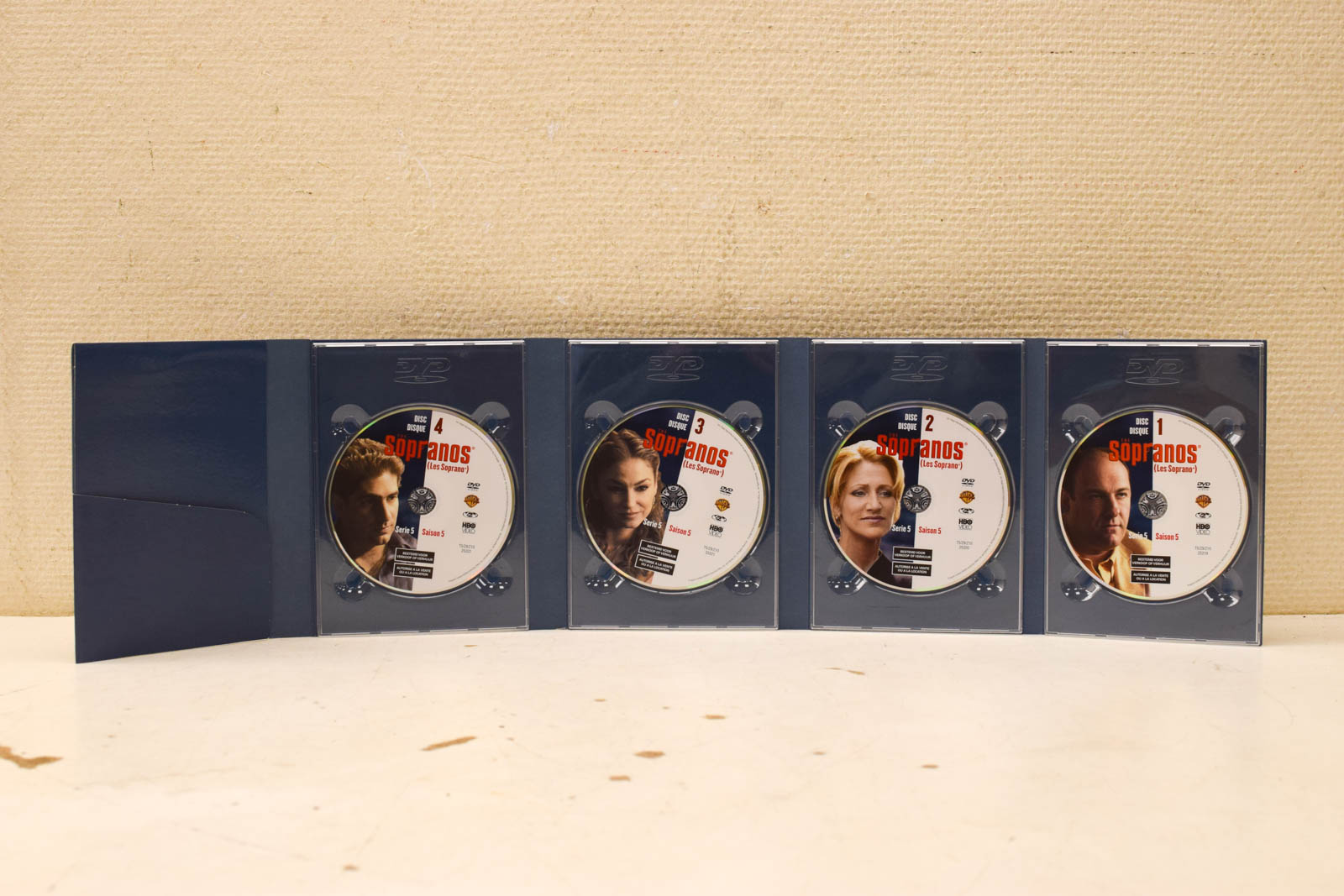 Alternative view of 4 dvd box The Sopranos de complete serie 5  49467