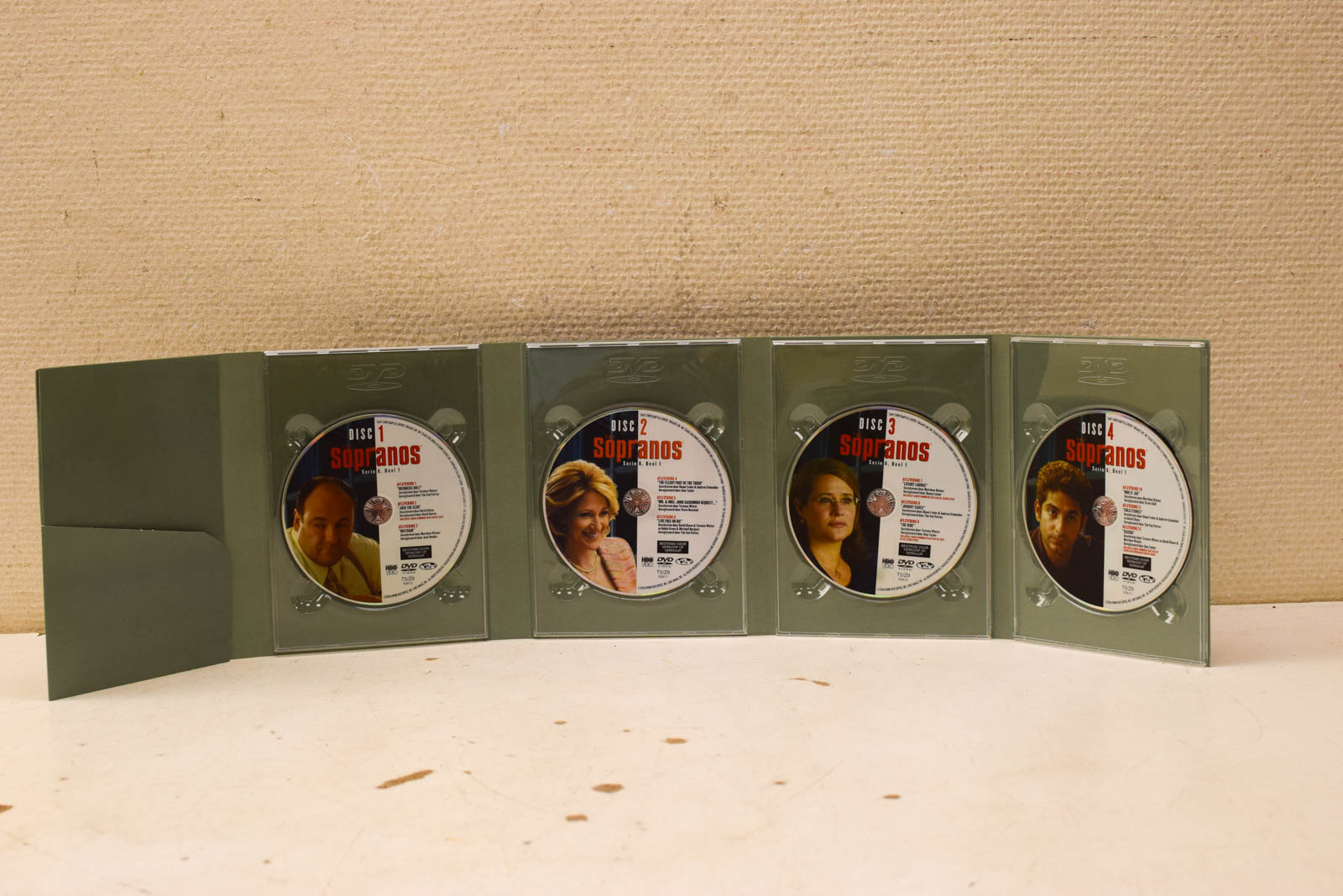 Alternative view of 4 dvd box The Sopranos de complete serie 6 deel 1   49472