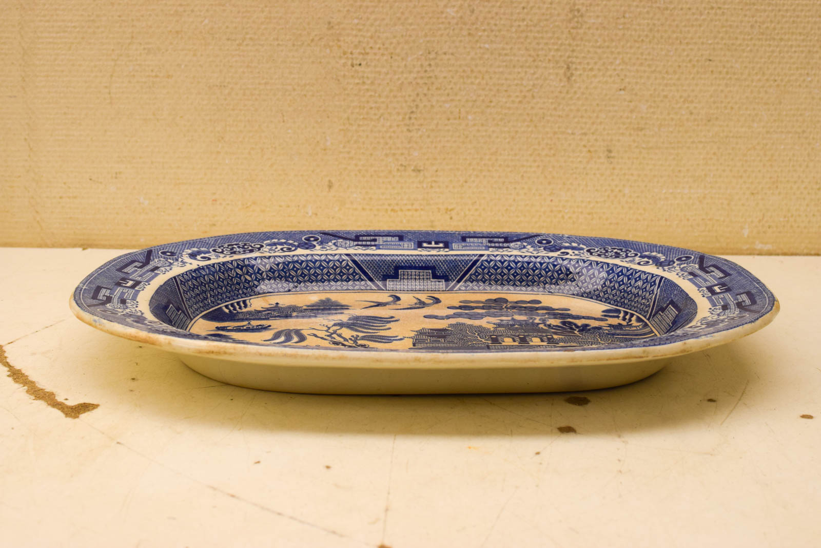 porseleinen schaal  49477