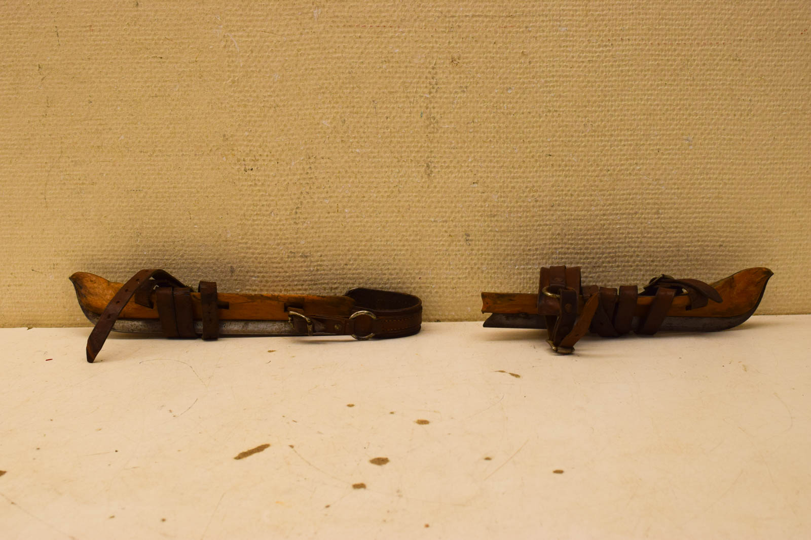 Alternative view of J Nooitgedagt & zn ijlst Antieke Houten Houtjes  49522