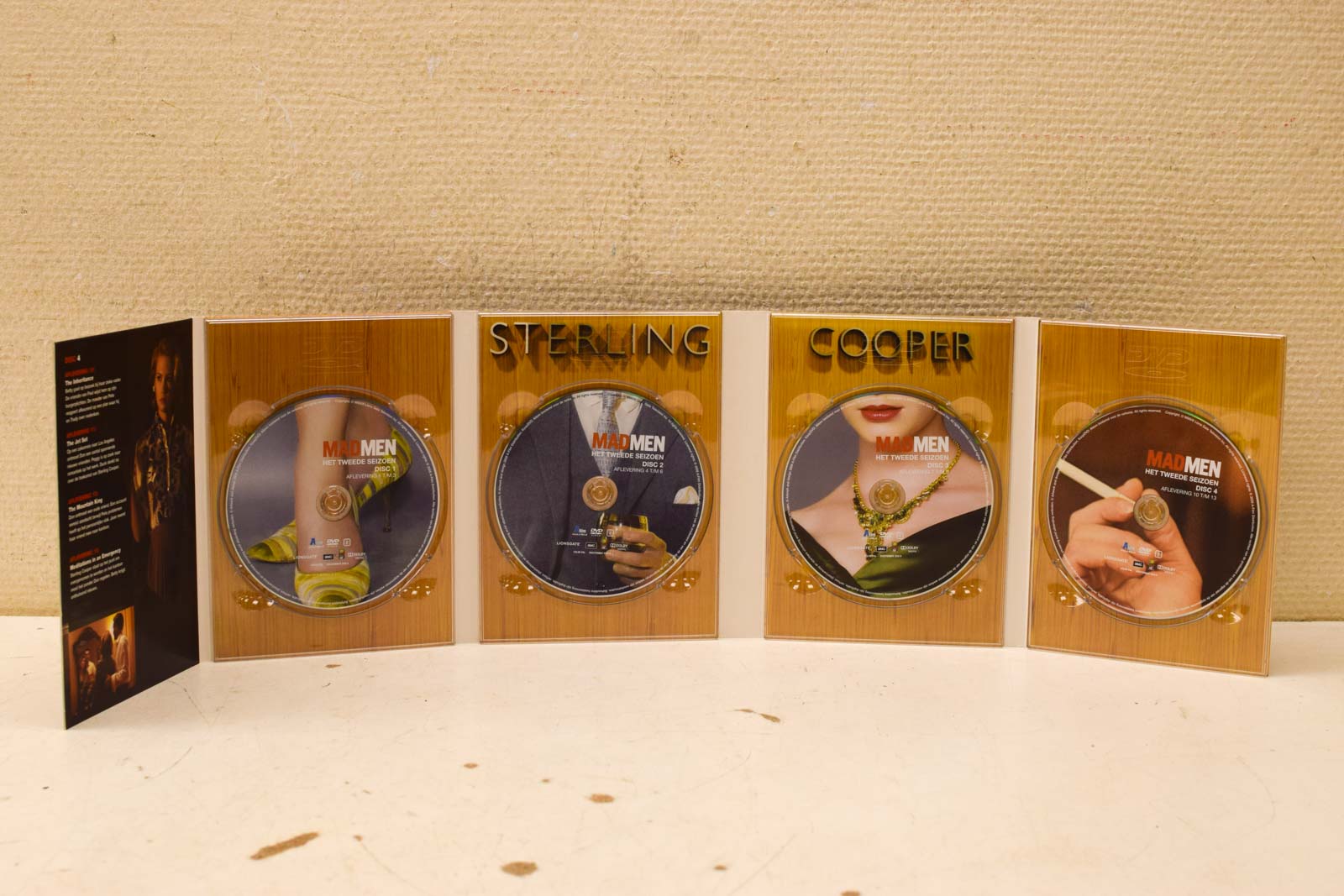 Alternative view of 4 dvd box Mad men  het tweede seizoen  49527