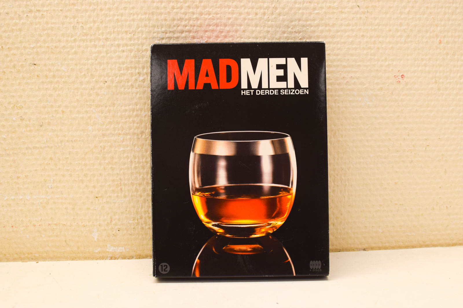 4 dvd box Mad men  het derde  seizoen  49536