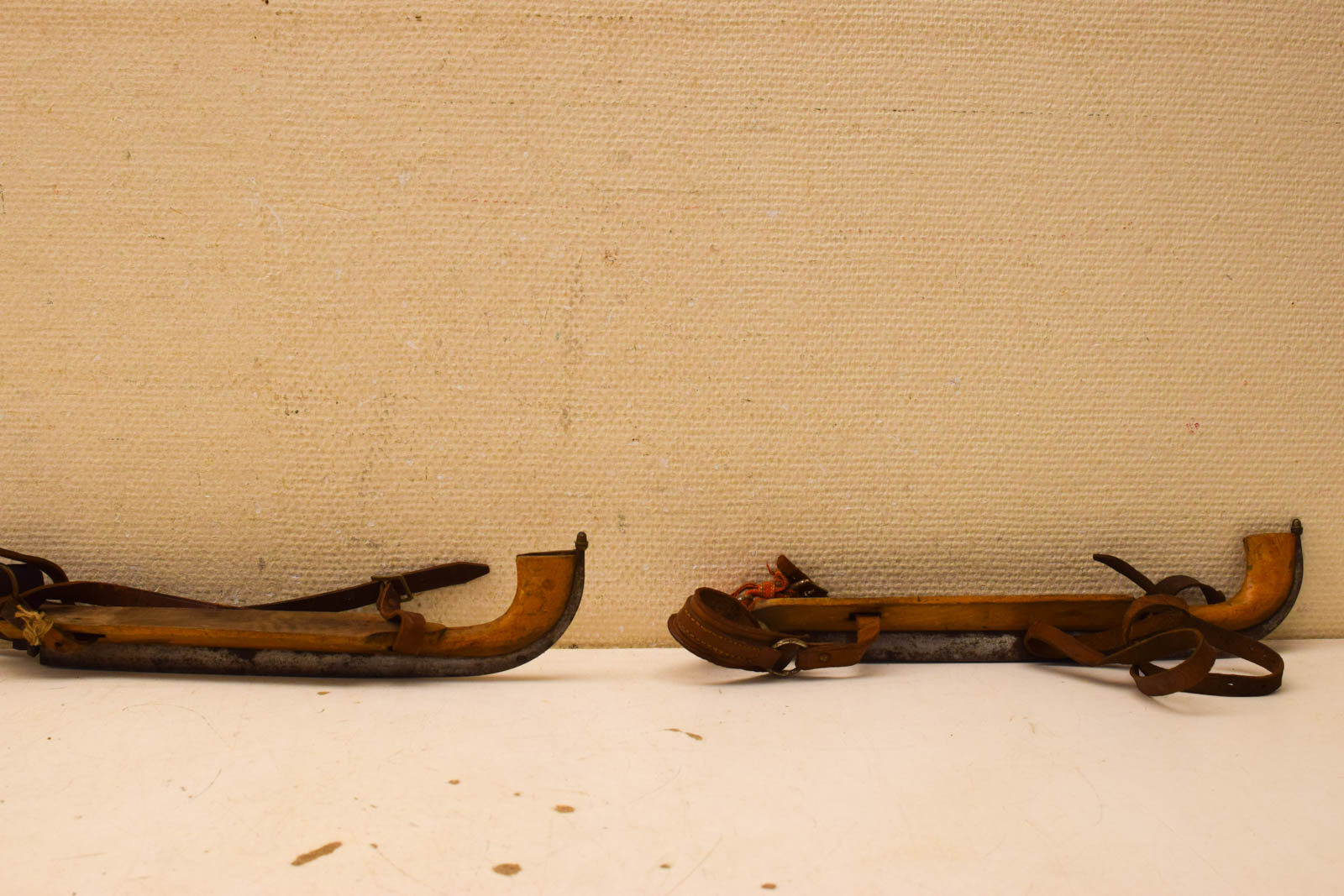 Alternative view of Antieke houten houtjes  49538