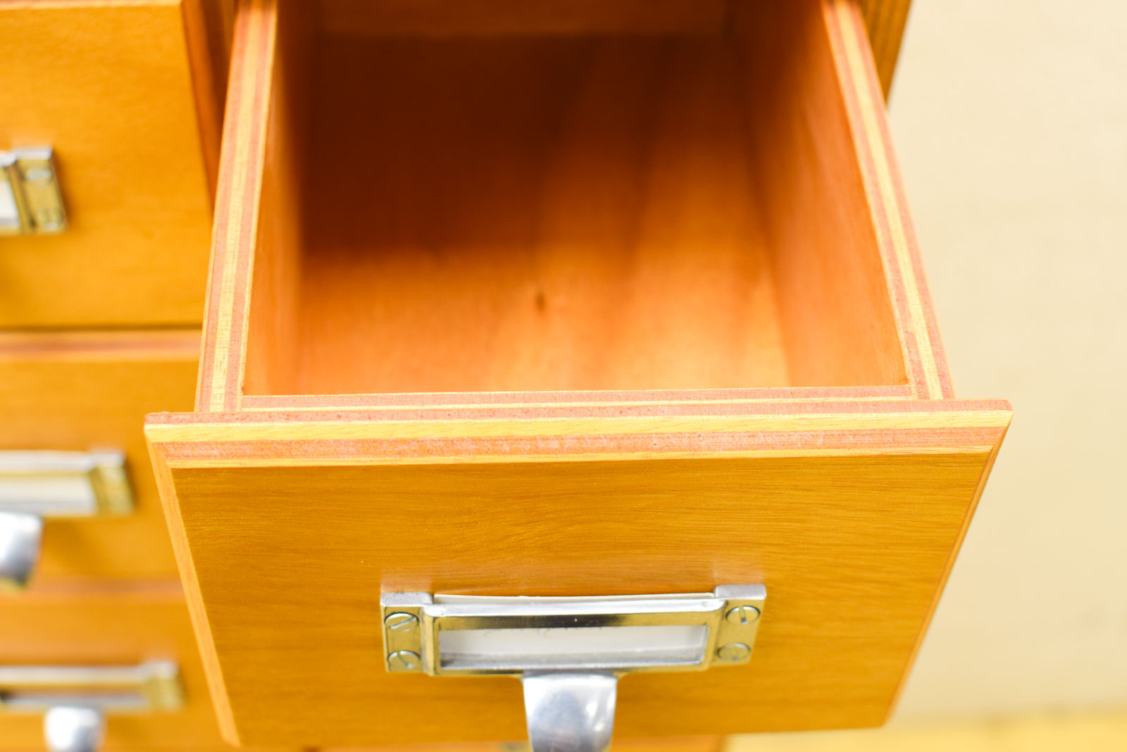 Alternative view of Houten apothekerskast  49549