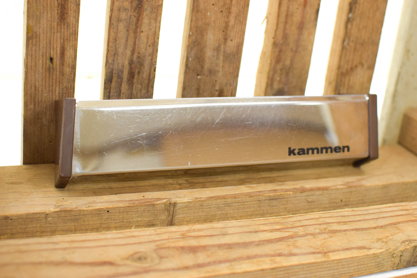 Alternative view of Metalen Kammenbakje  49559