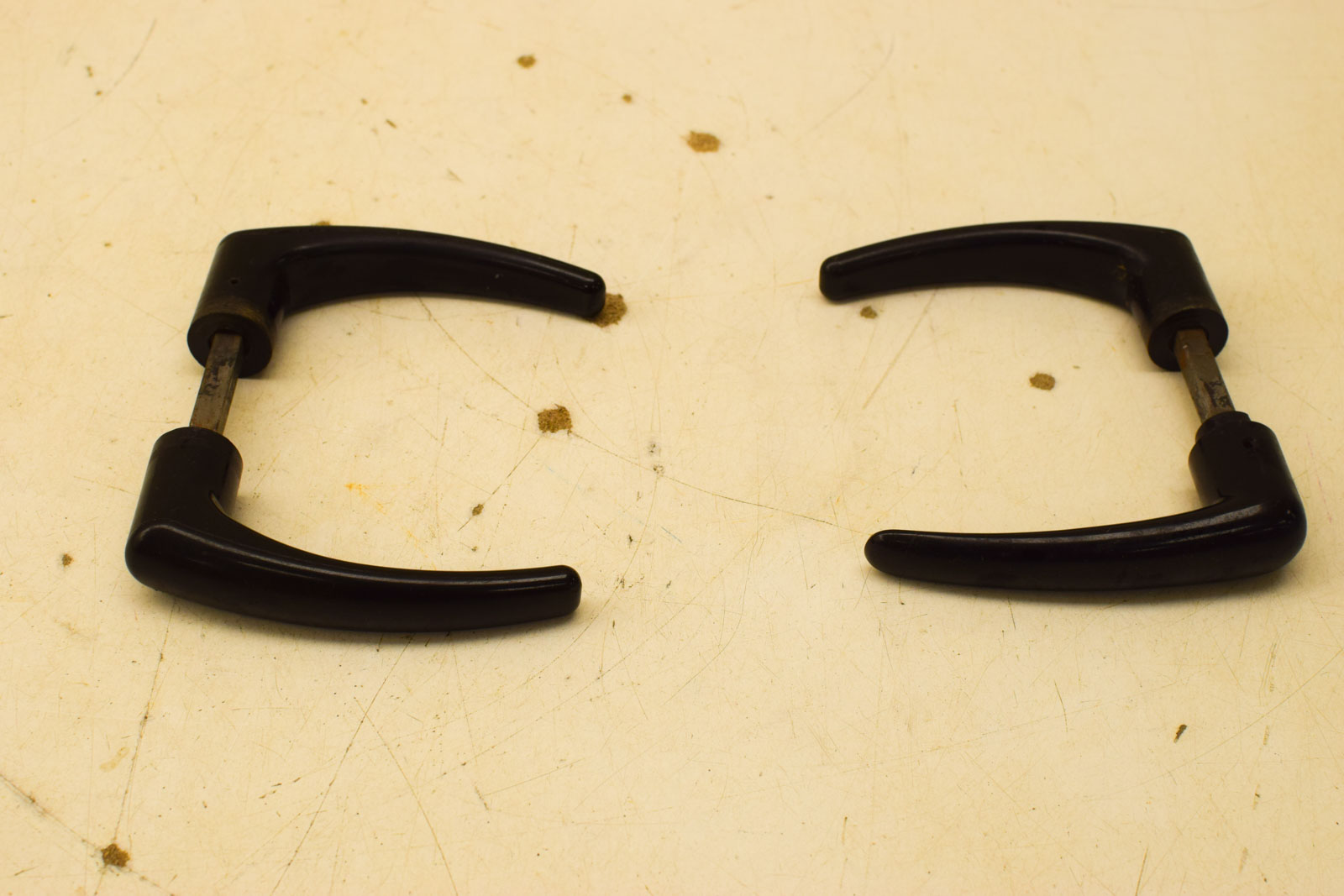 2 stuks deurklinkers 49564