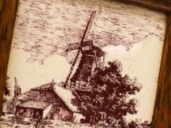Alternative view of Wandtegel in houten lijstje 49580
