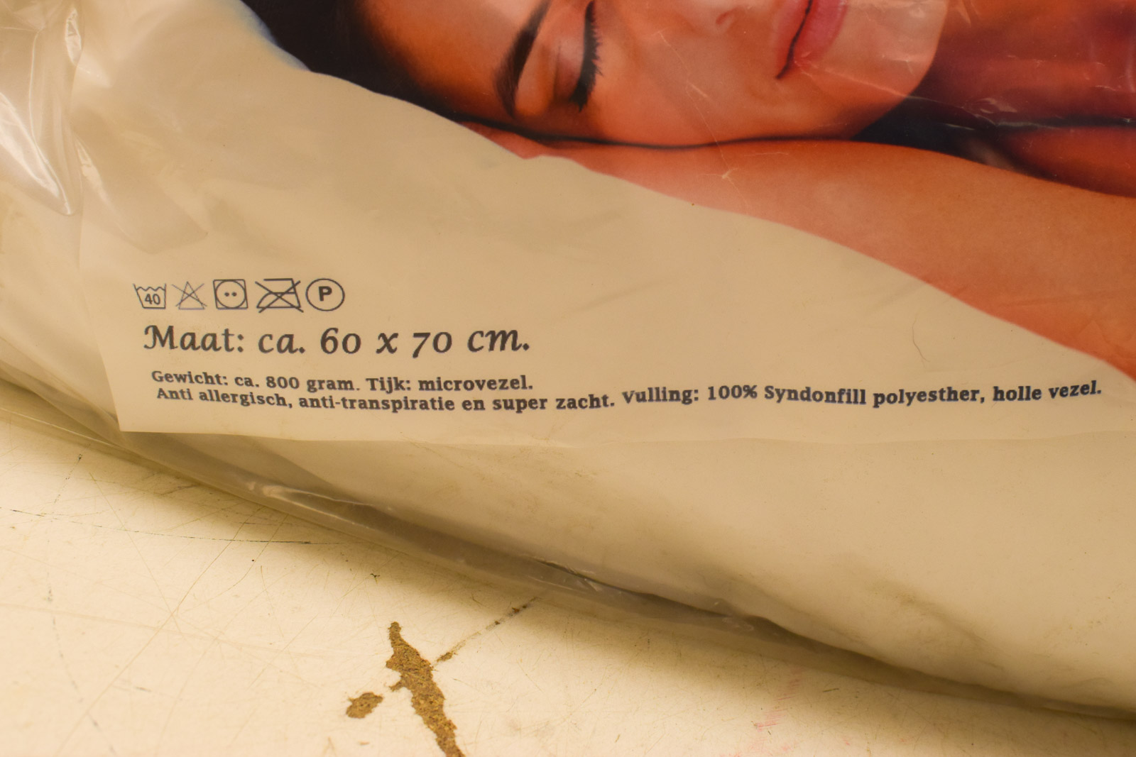 Alternative view of 2 stuks  De Lancia  hoofdkussens  49669