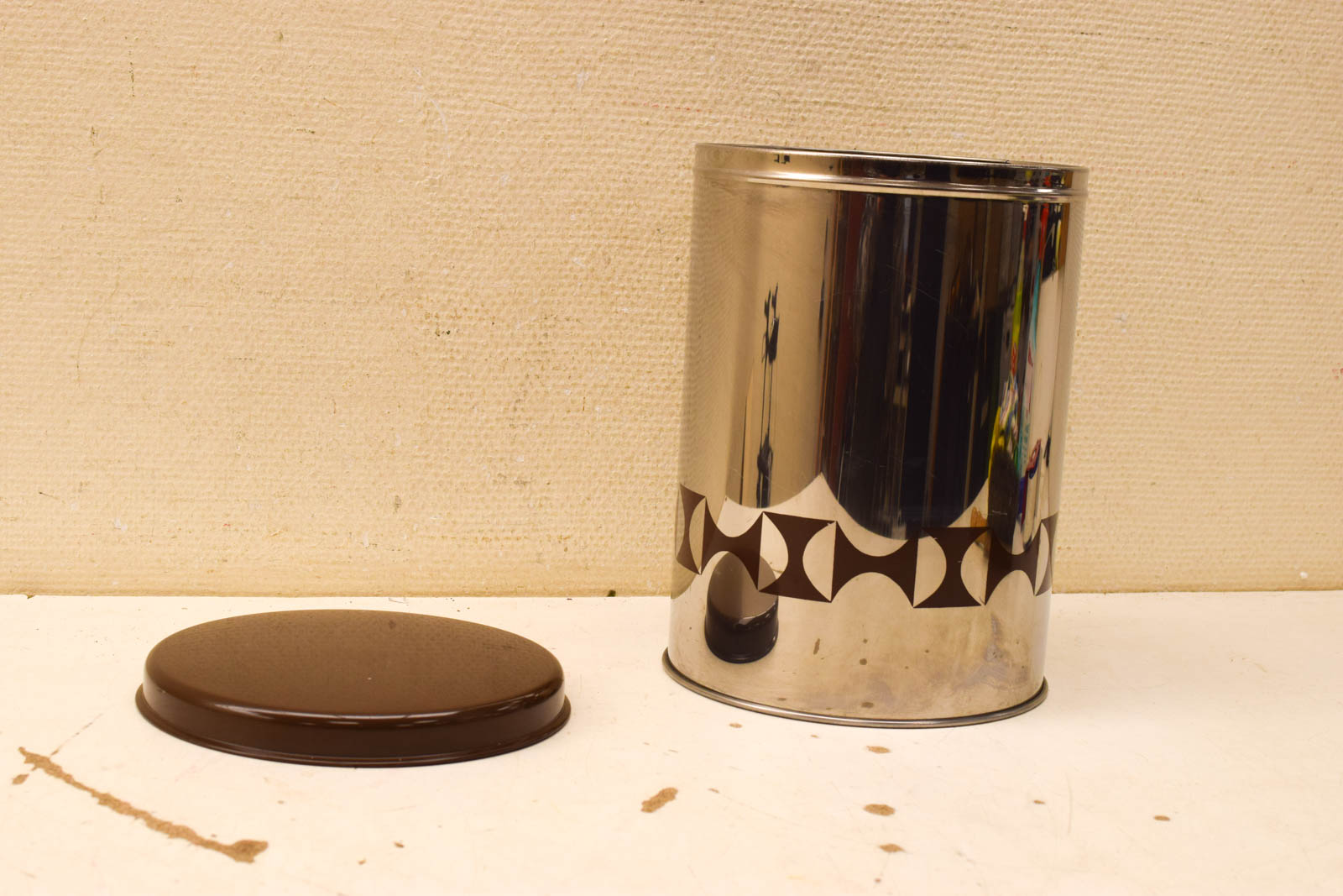 Alternative view of Metalen bewaarblik  49682