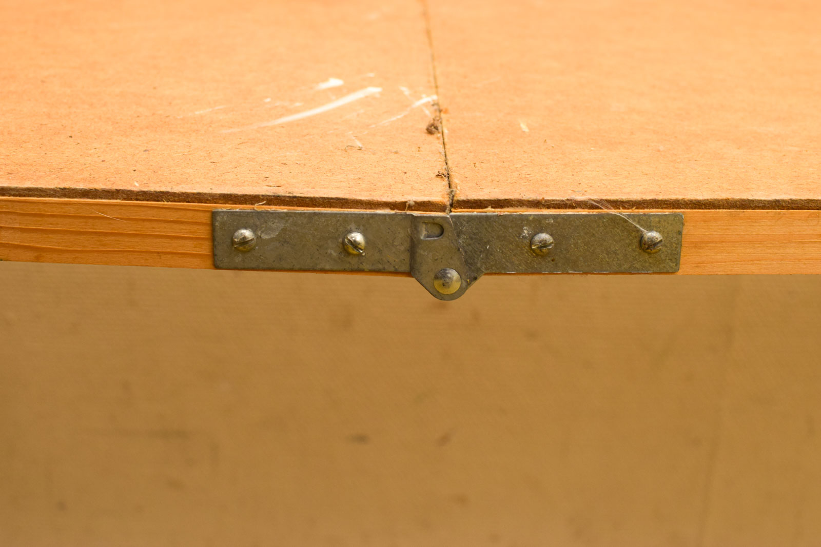 Alternative view of Opklapbare Behangtafel  49764