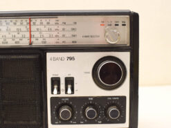 Alternative view of Philips radio 49832