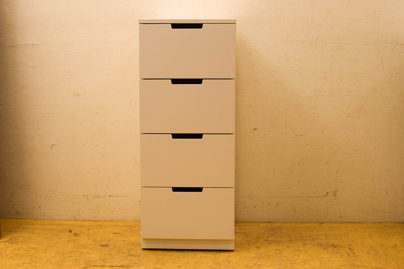 Witte ladekast  49864