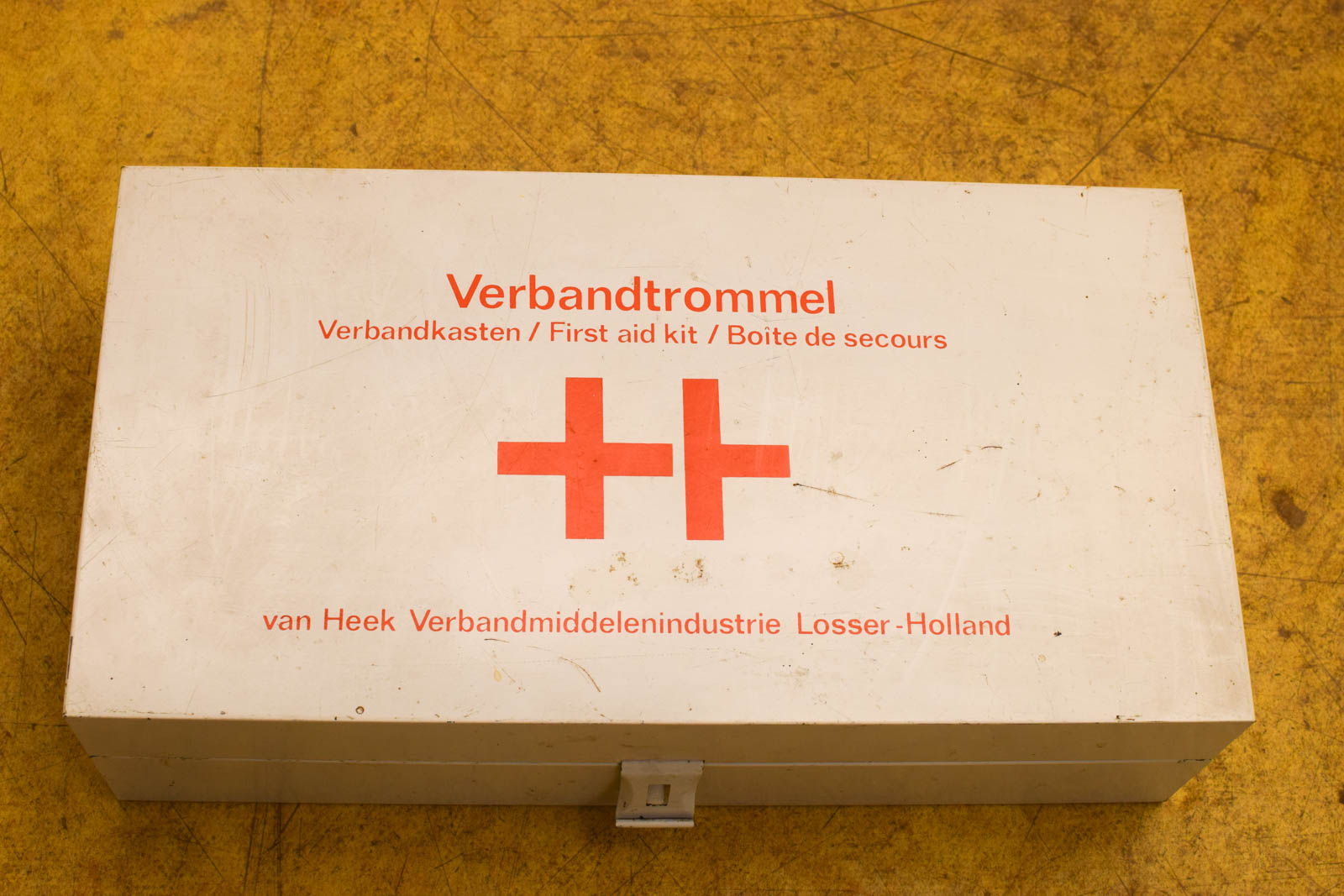 Alternative view of Metalen verbandtrommel 49872