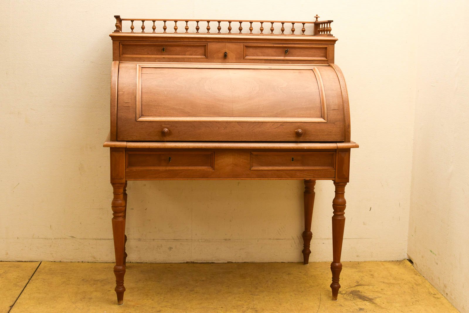 Houten secretaire 49901