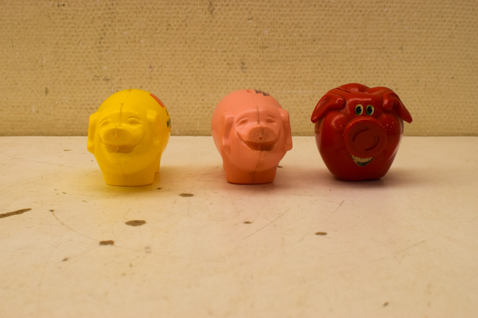 Alternative view of 3 stuks Spaarvarkens  49915