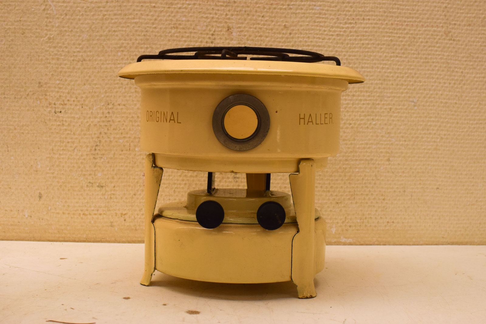 Alternative view of Emaille Original Haller Petroleumstel  49917