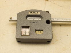 Alternative view of A Ott Kempten planimeter 49923