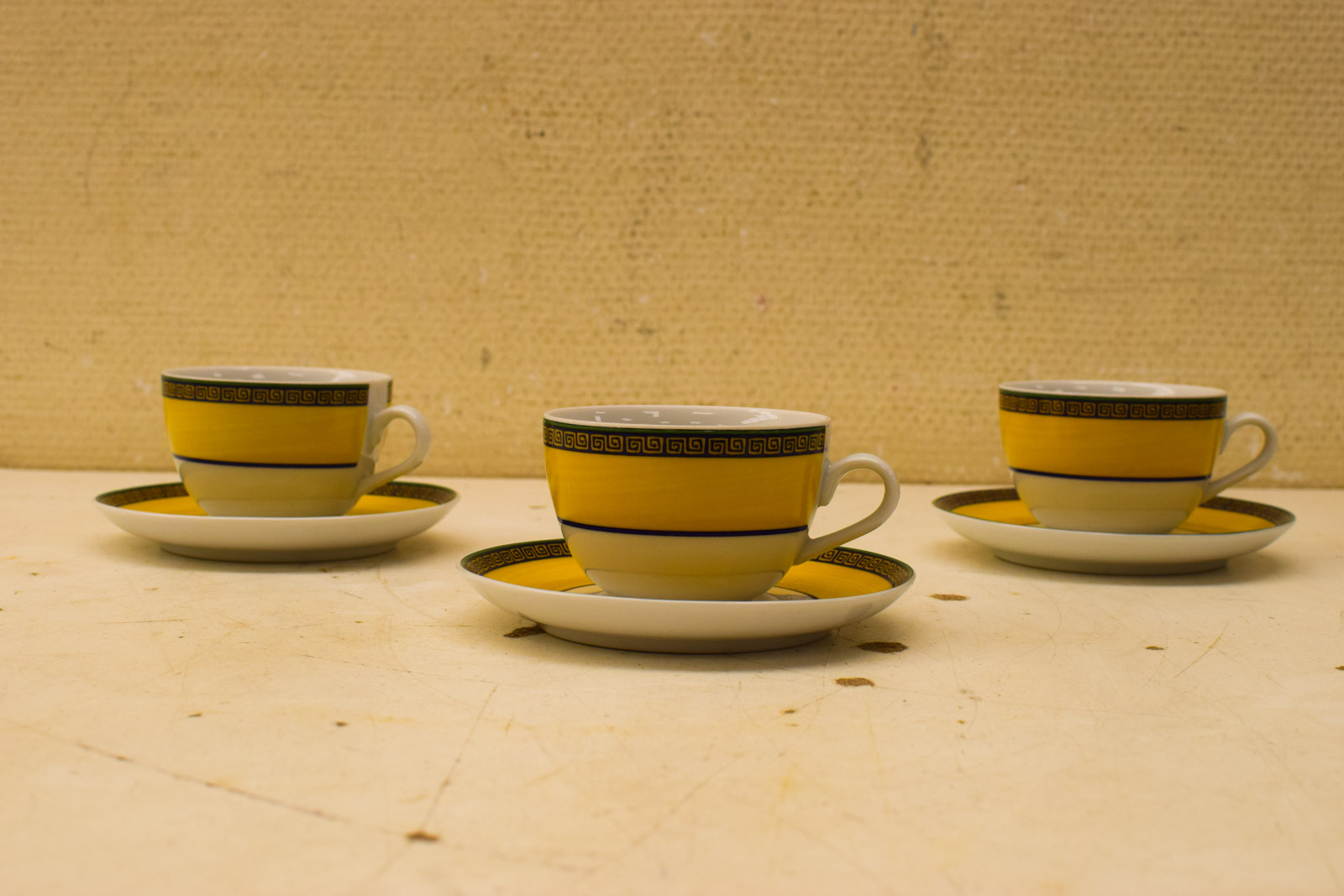 6 stuks Athena  Alt Regensburg porseleinen kop en schoteltje 50013