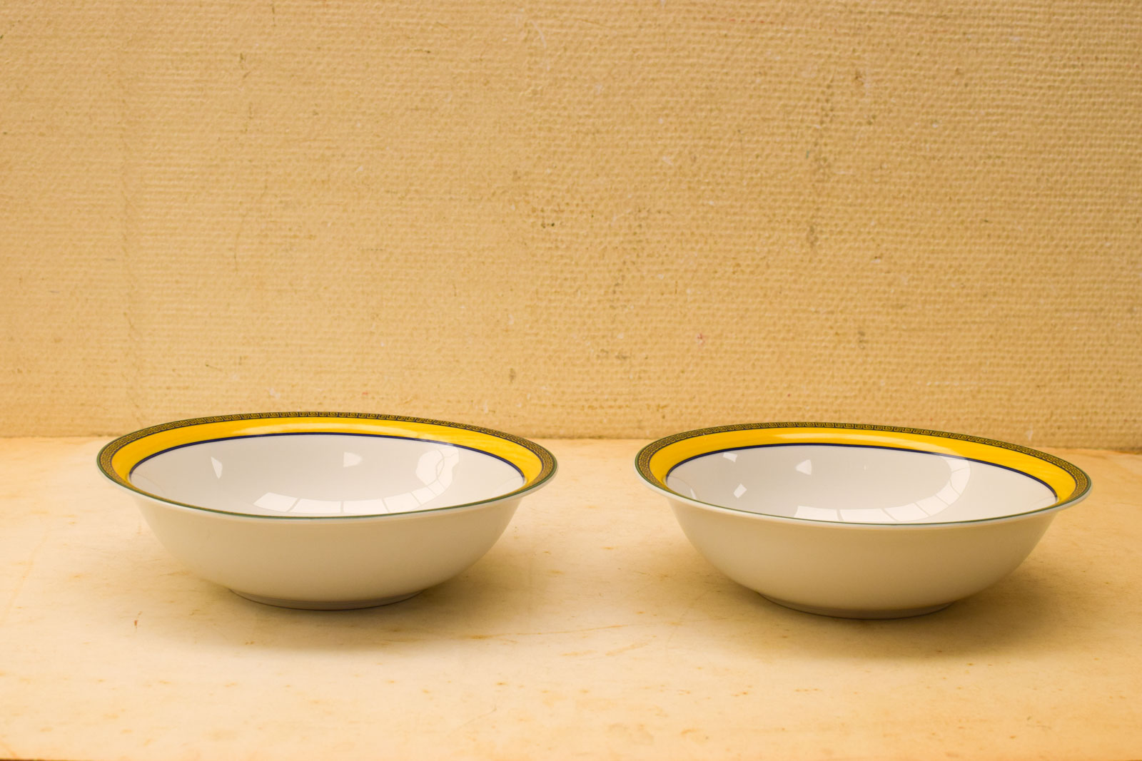 2 stuks Athena Regensburg porseleinen schalen  50016