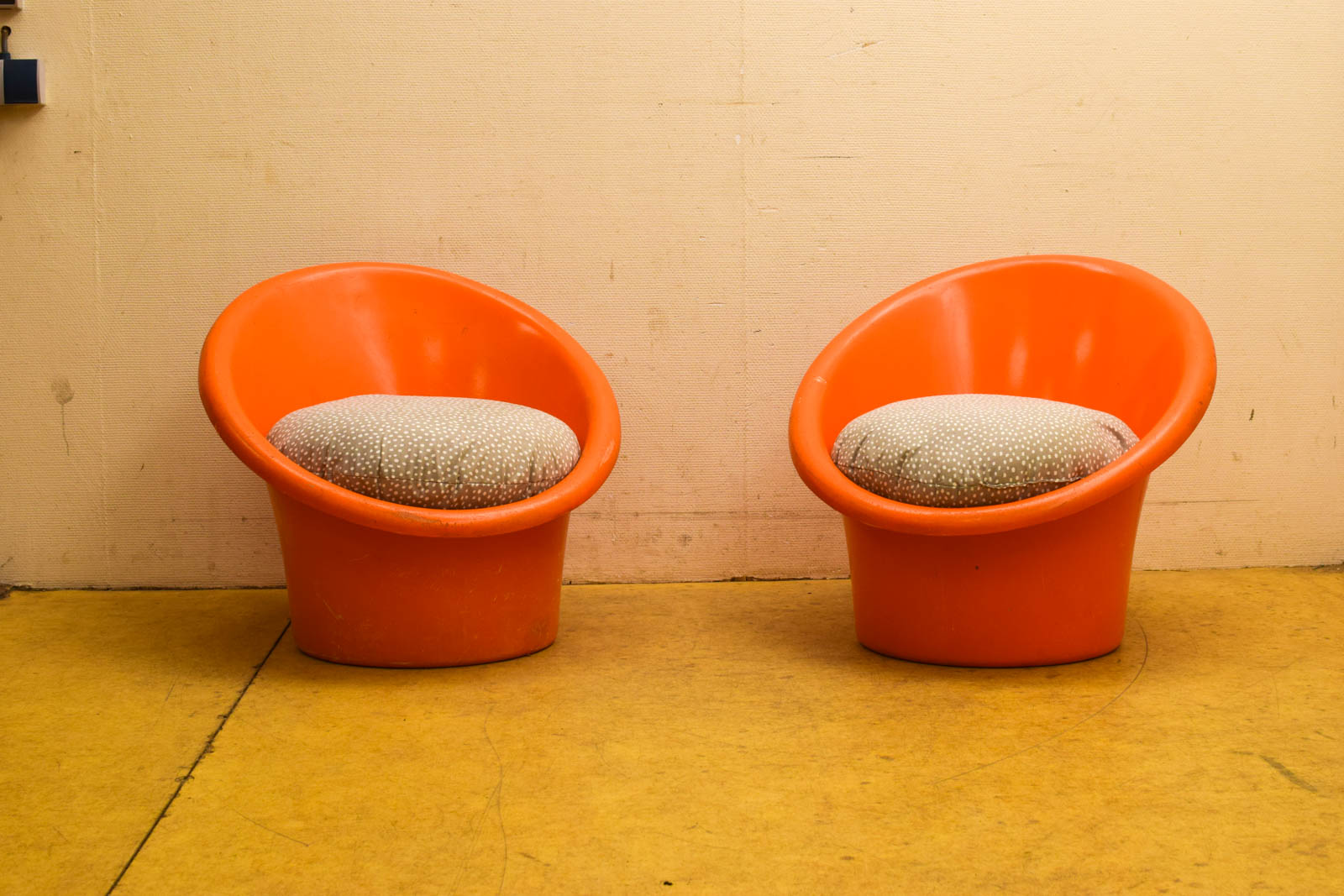 2 stuks Kuipstoelen  50046