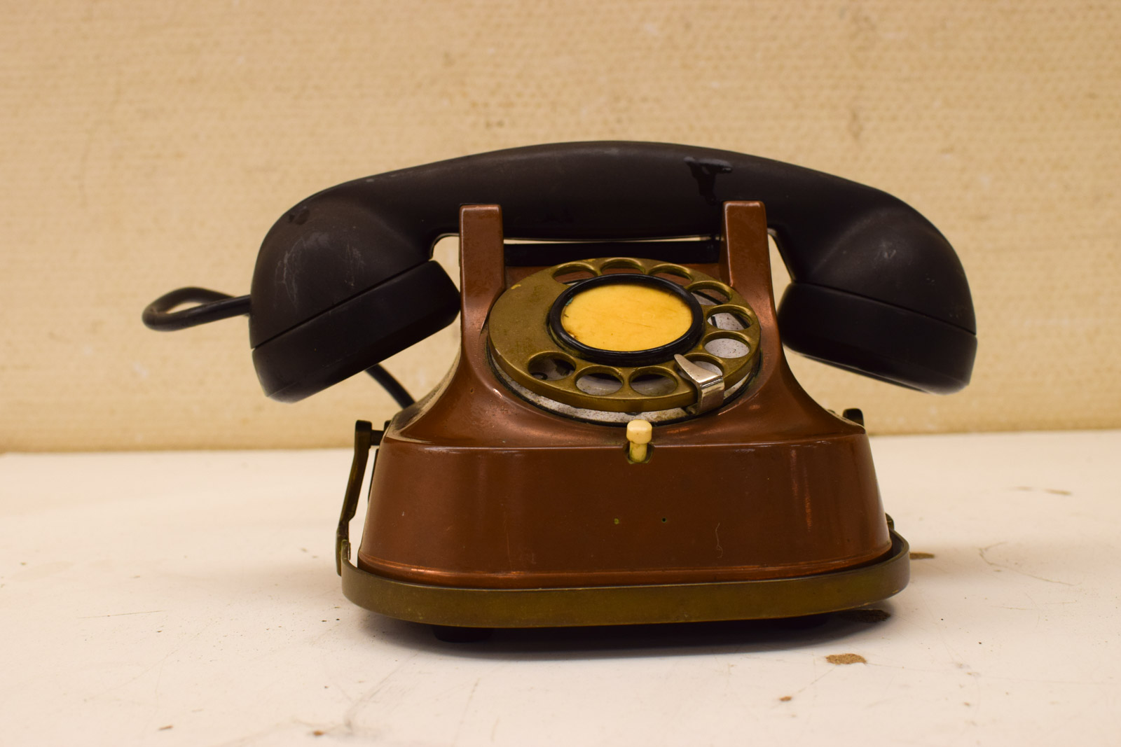 Bronzen Draaischijf telefoon  50079