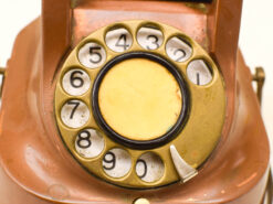 Alternative view of Bronzen Draaischijf telefoon 50079