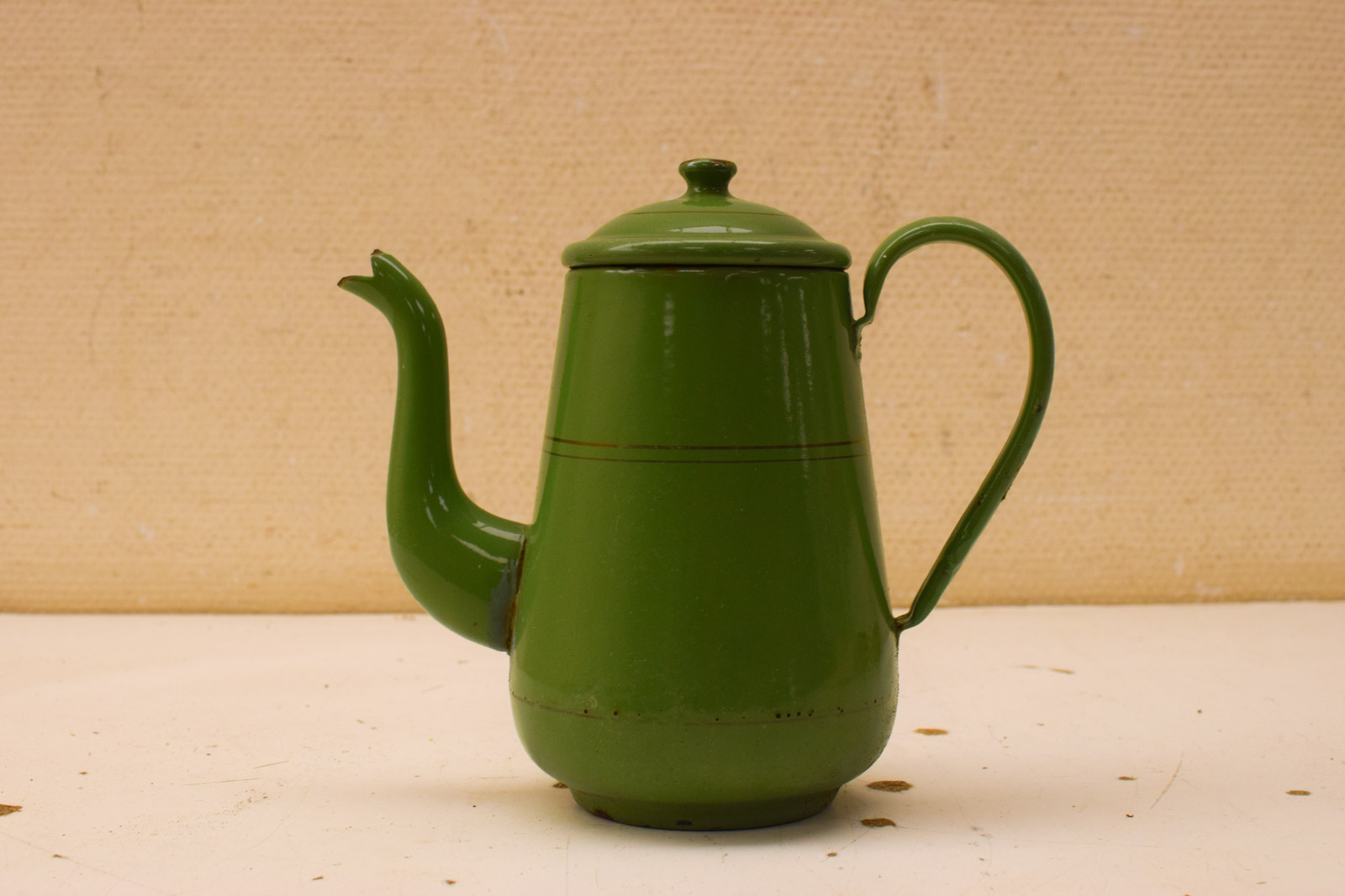 Alternative view of Emaille theepot  50091