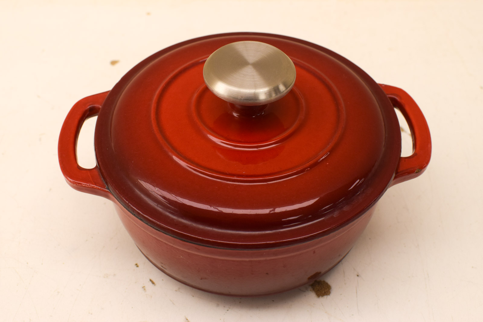 Alternative view of Gietijzeren pan  50101