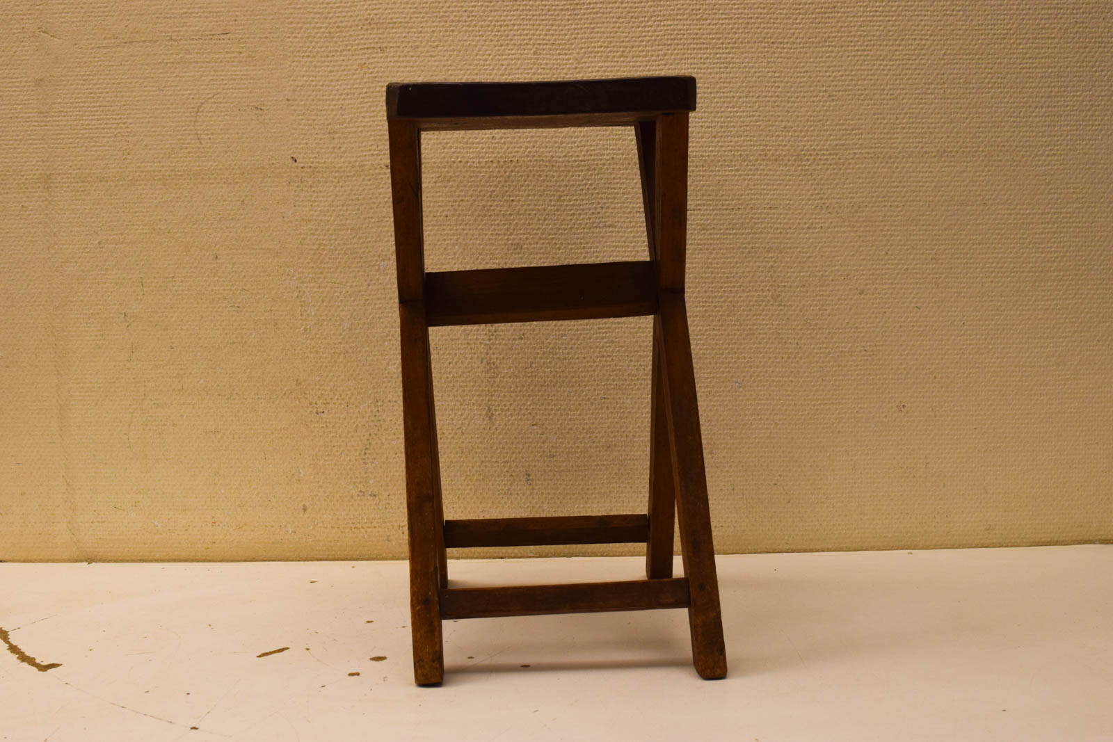 Alternative view of Houten Plantentafel / Bijzettafel 50106