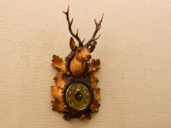 Alternative view of Barometer een hoofd van een hert in de herfst 50112