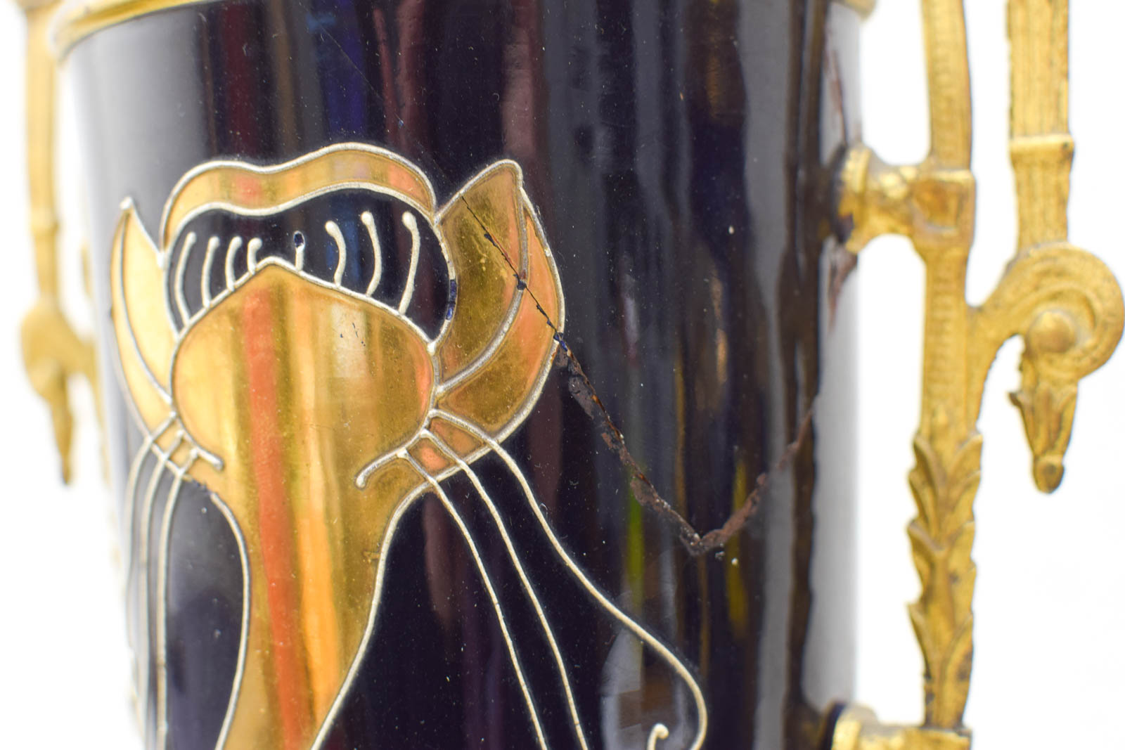 Alternative view of klok met 2 vazen  50194