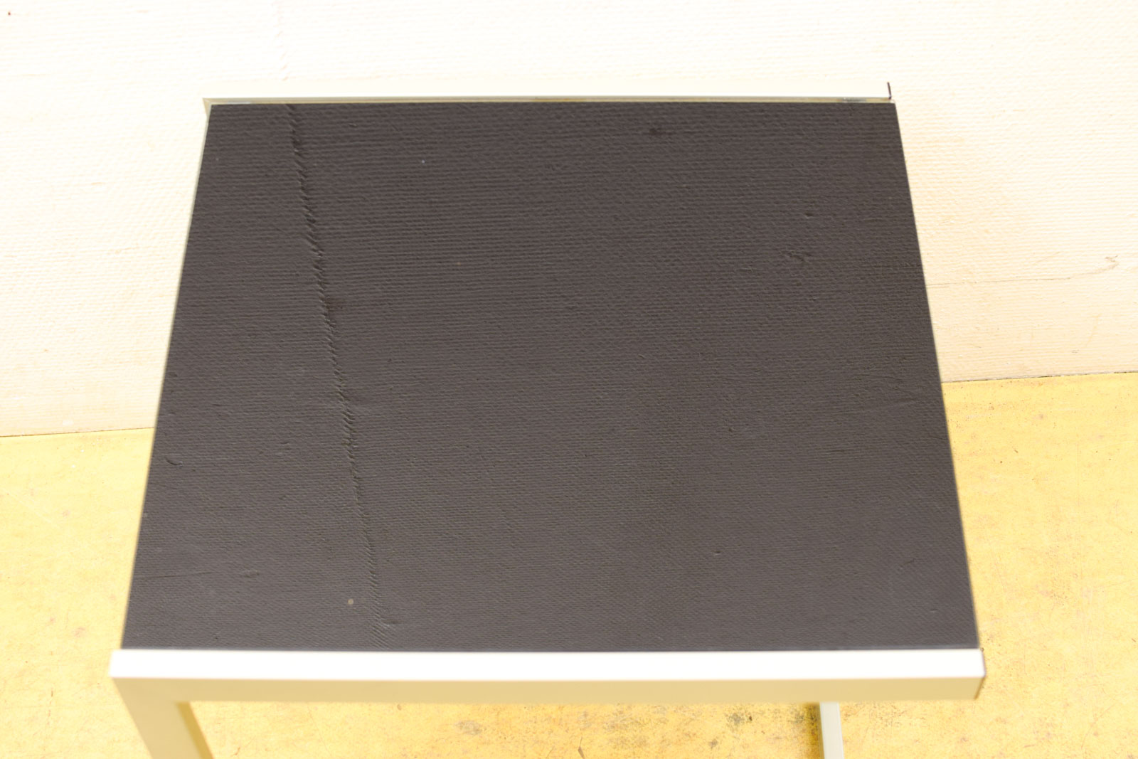 Alternative view of Bijzettafeltje  50209