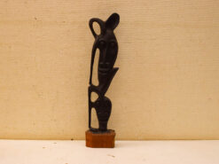 Houten beeld van 2 hoofden 30326