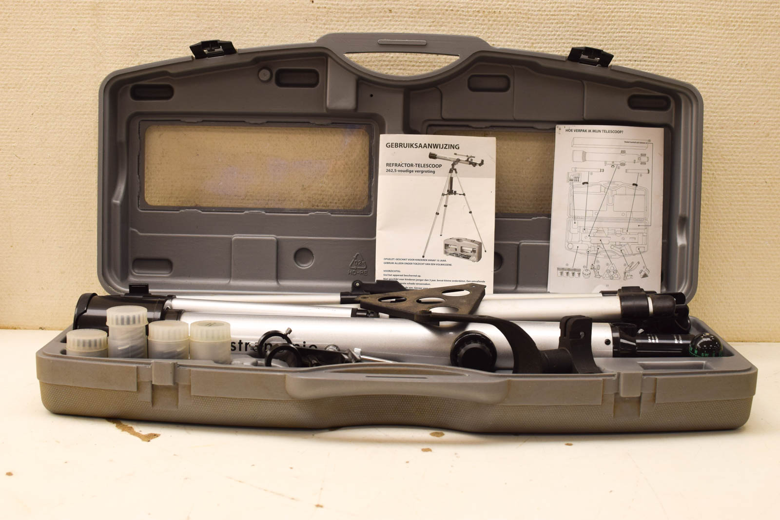 Refractor - telescoop 262,5 - voudige vergroting 30371