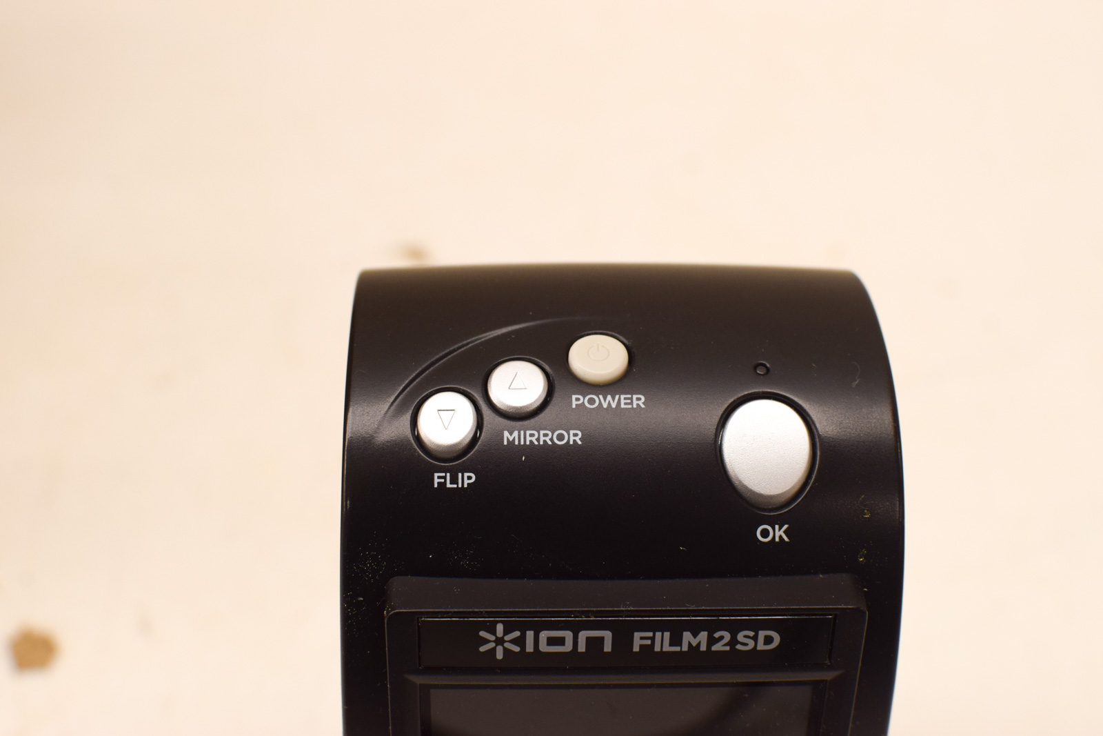 Alternative view of ion Film 2 sd  30379