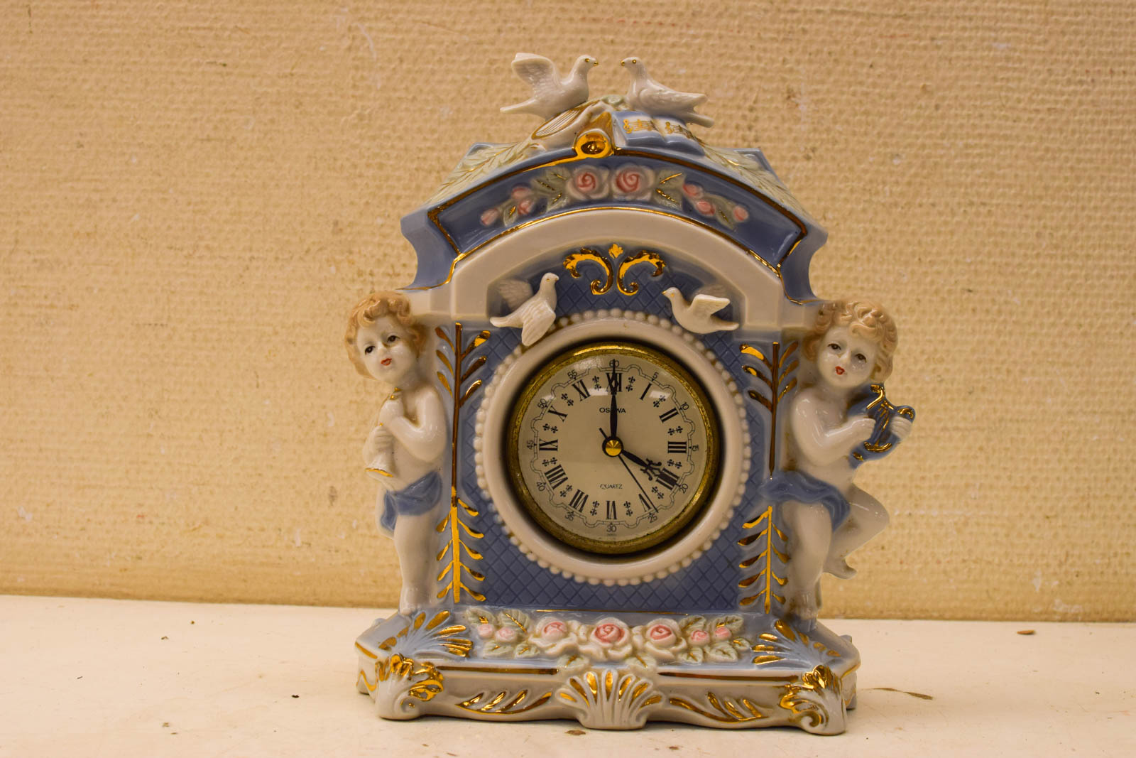 Porseleinen klok 30381