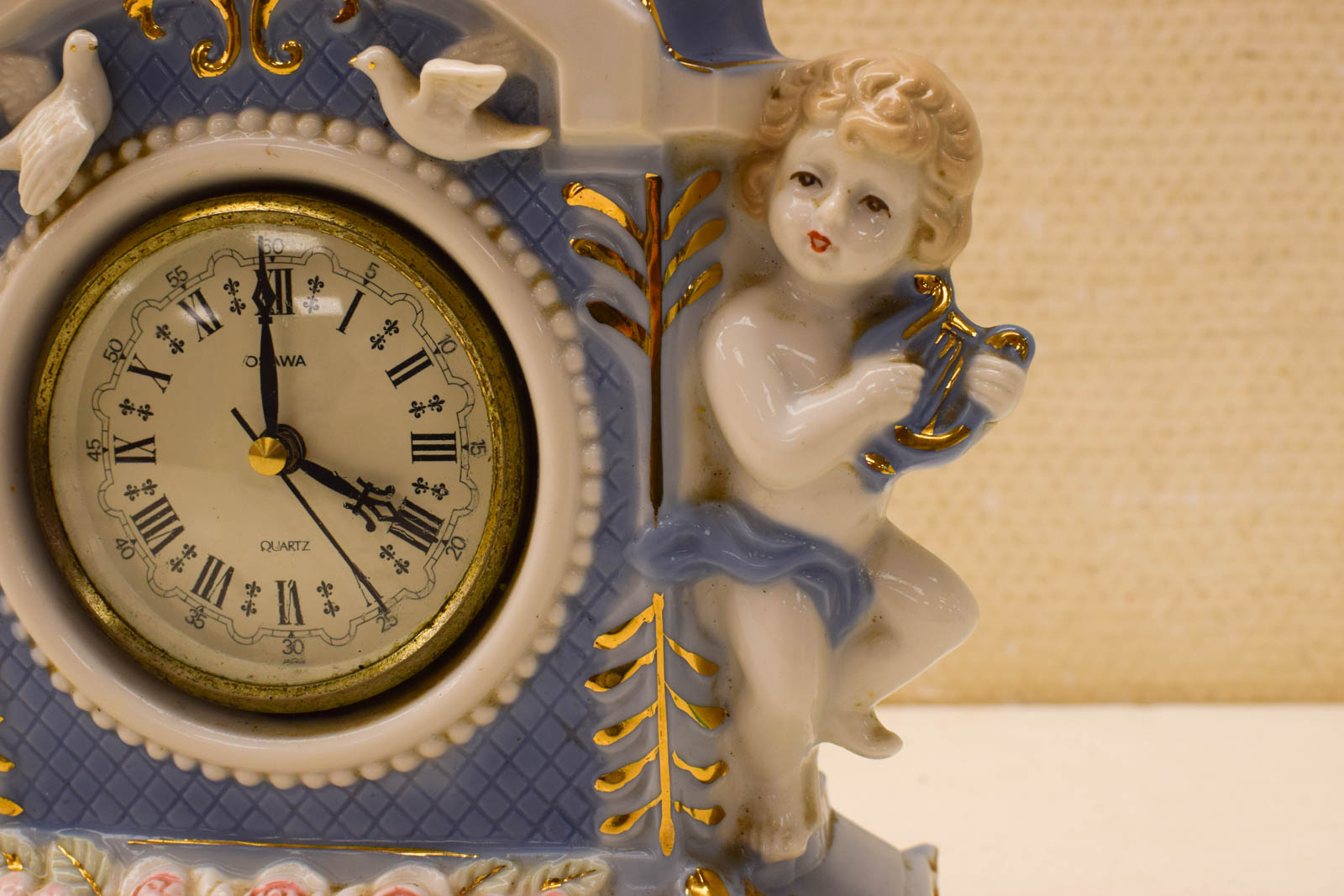 Alternative view of Porseleinen klok 30381