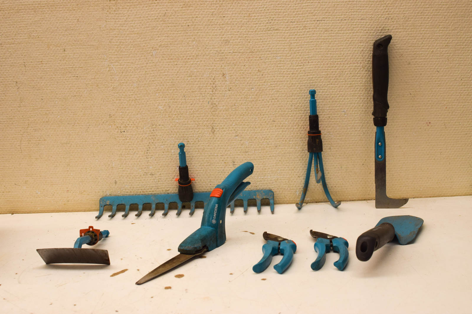 8 stuks Gardena Tuingereedschap  50302