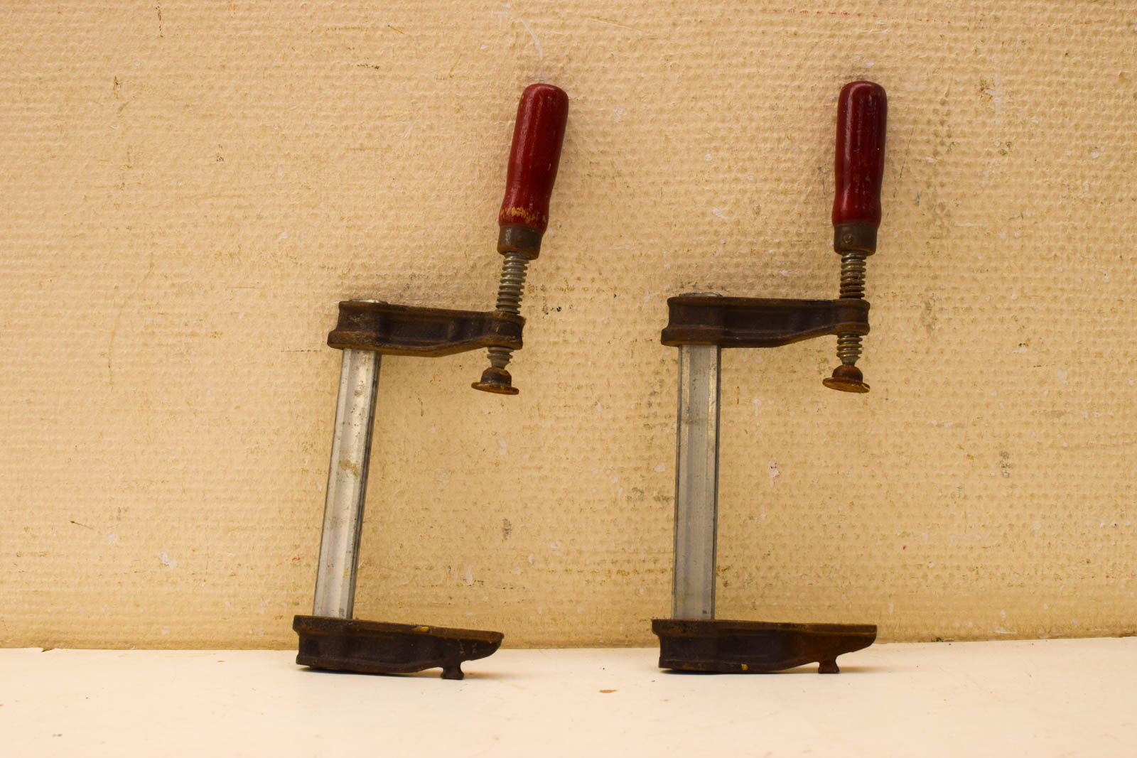 2 stuks Lijmklemmen 50441