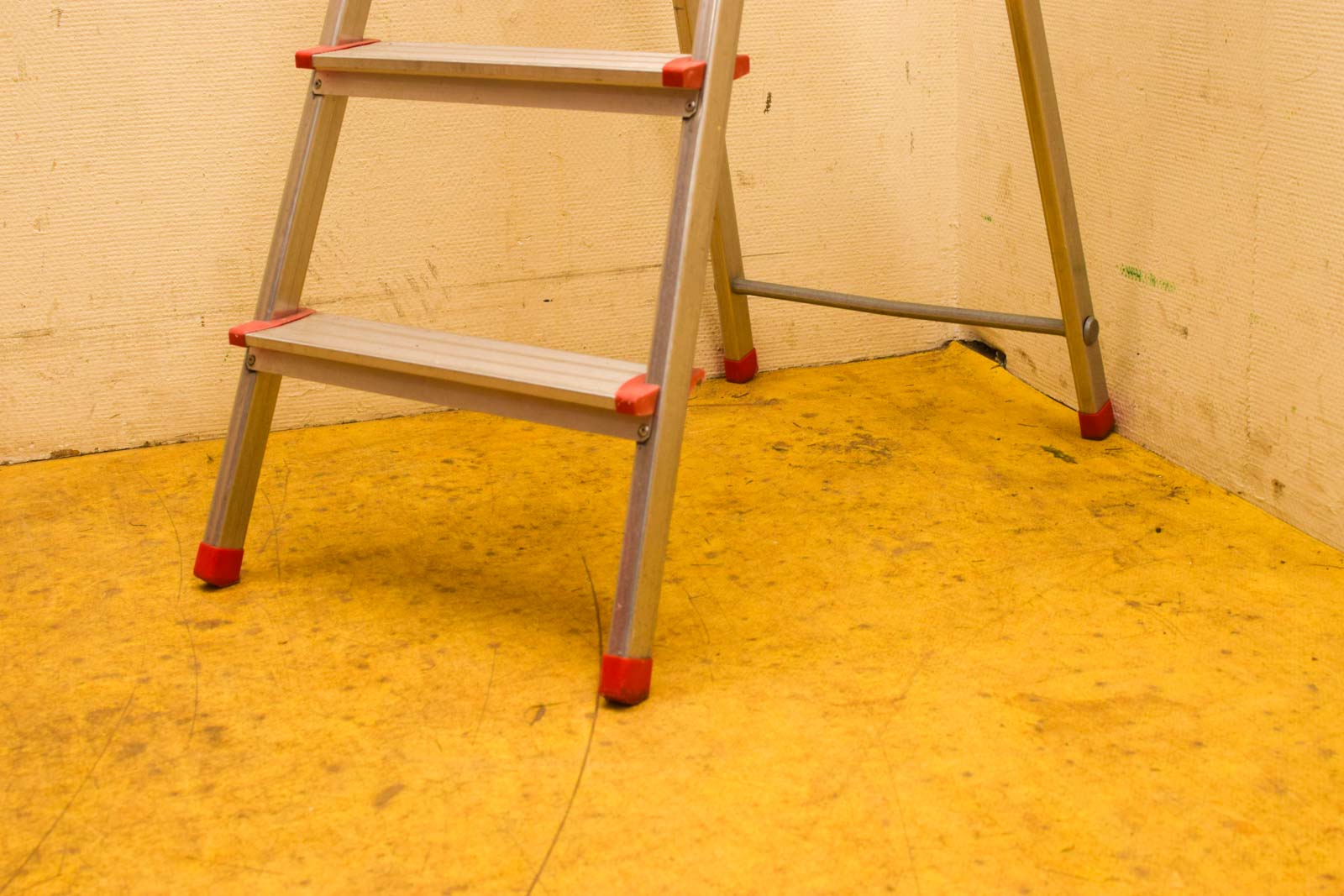 Alternative view of Huishoudtrap  50465