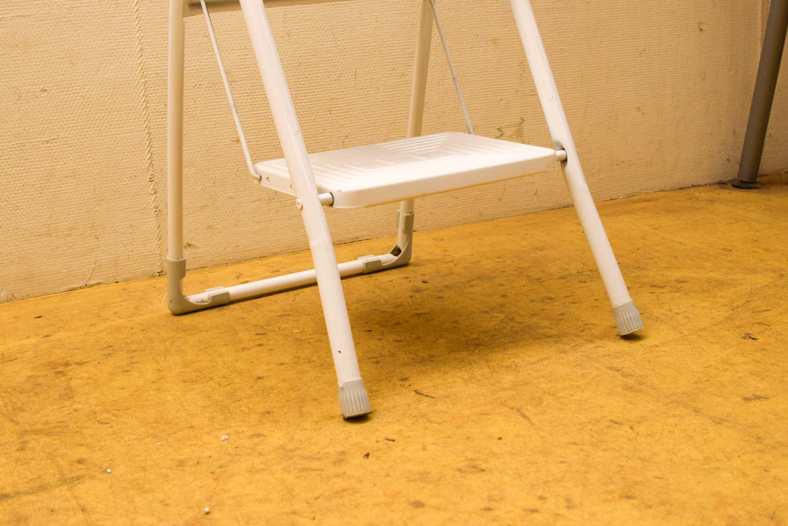 Alternative view of Keukentrapje  50543