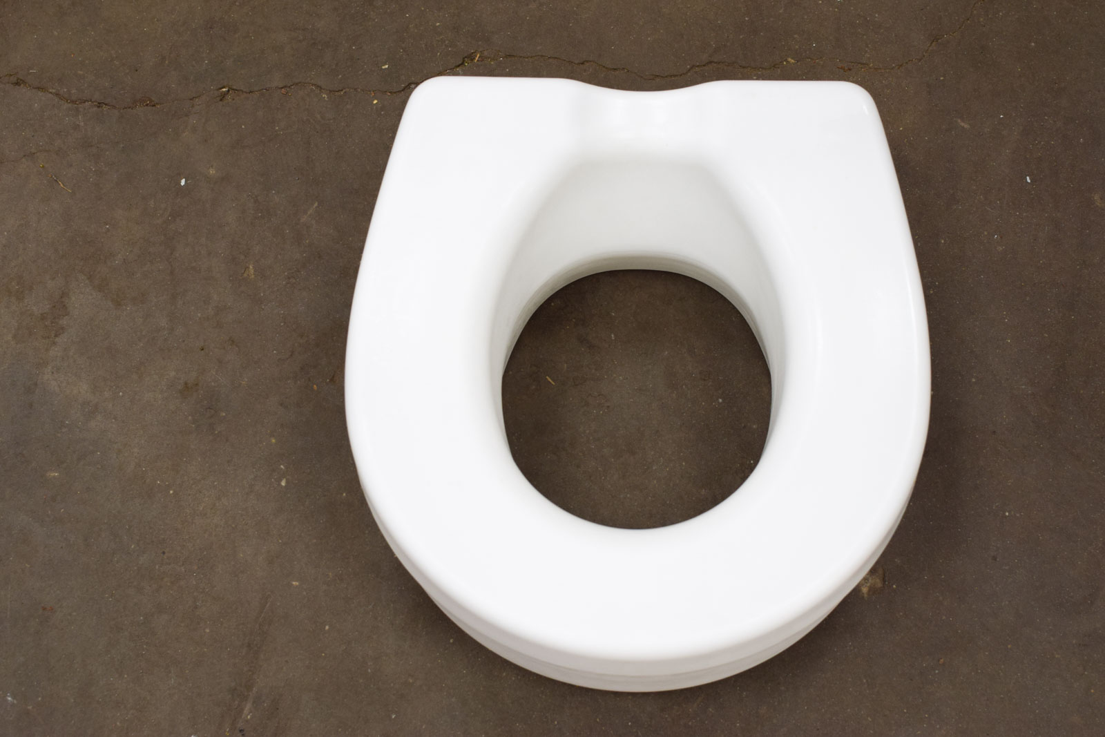 Alternative view of Invacare Toiletbril Verhoging 50549