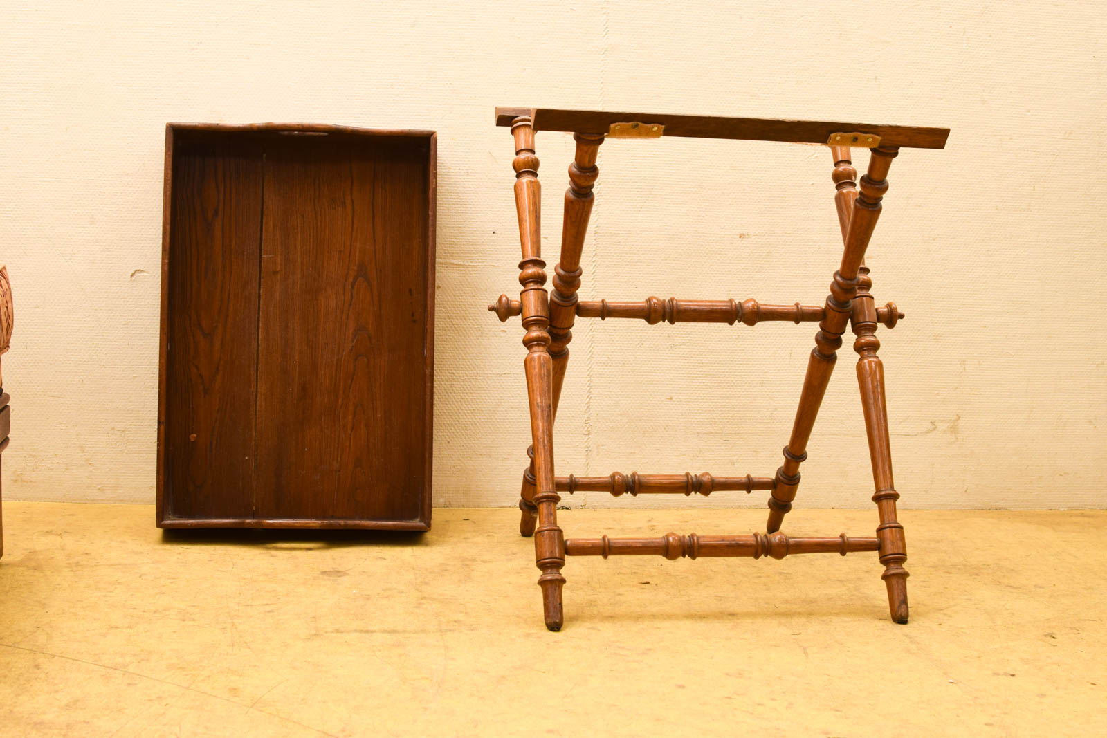 Alternative view of Houten inklapbare Butler / bijzettafel  50571