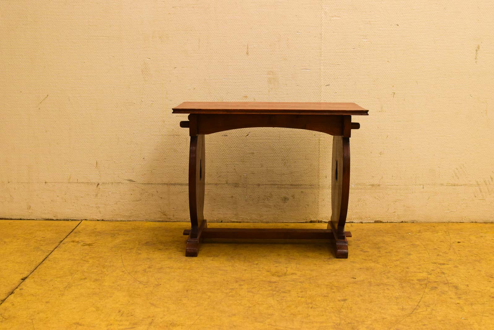 Krukje ./ Bijzettafeltje 50578