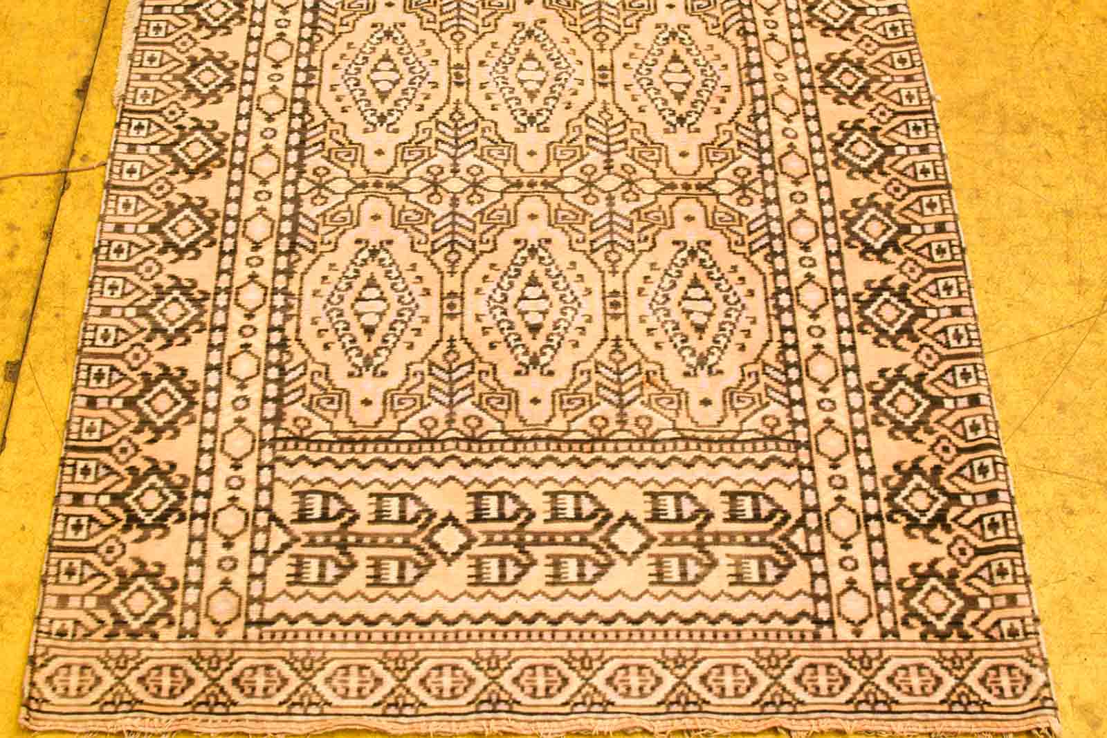 Alternative view of Houten Kapstok met kleedje 50588