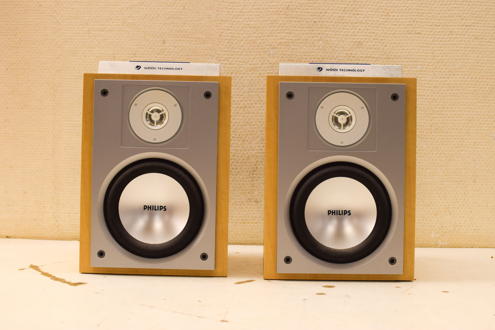 Alternative view of 2 stuks Philips voox technologie luidsprekers 50622