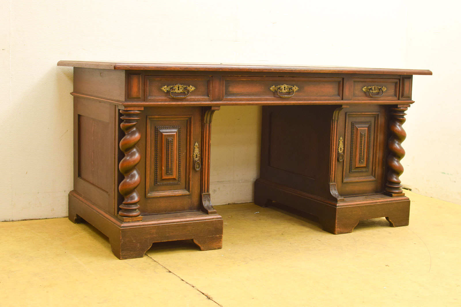 Alternative view of Houten  Bureau 50645