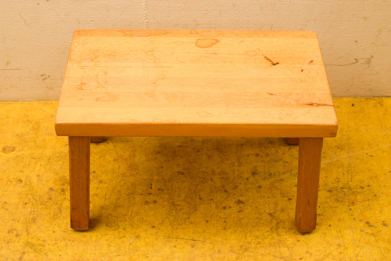 Alternative view of Houten Bijzettafeltje 50660