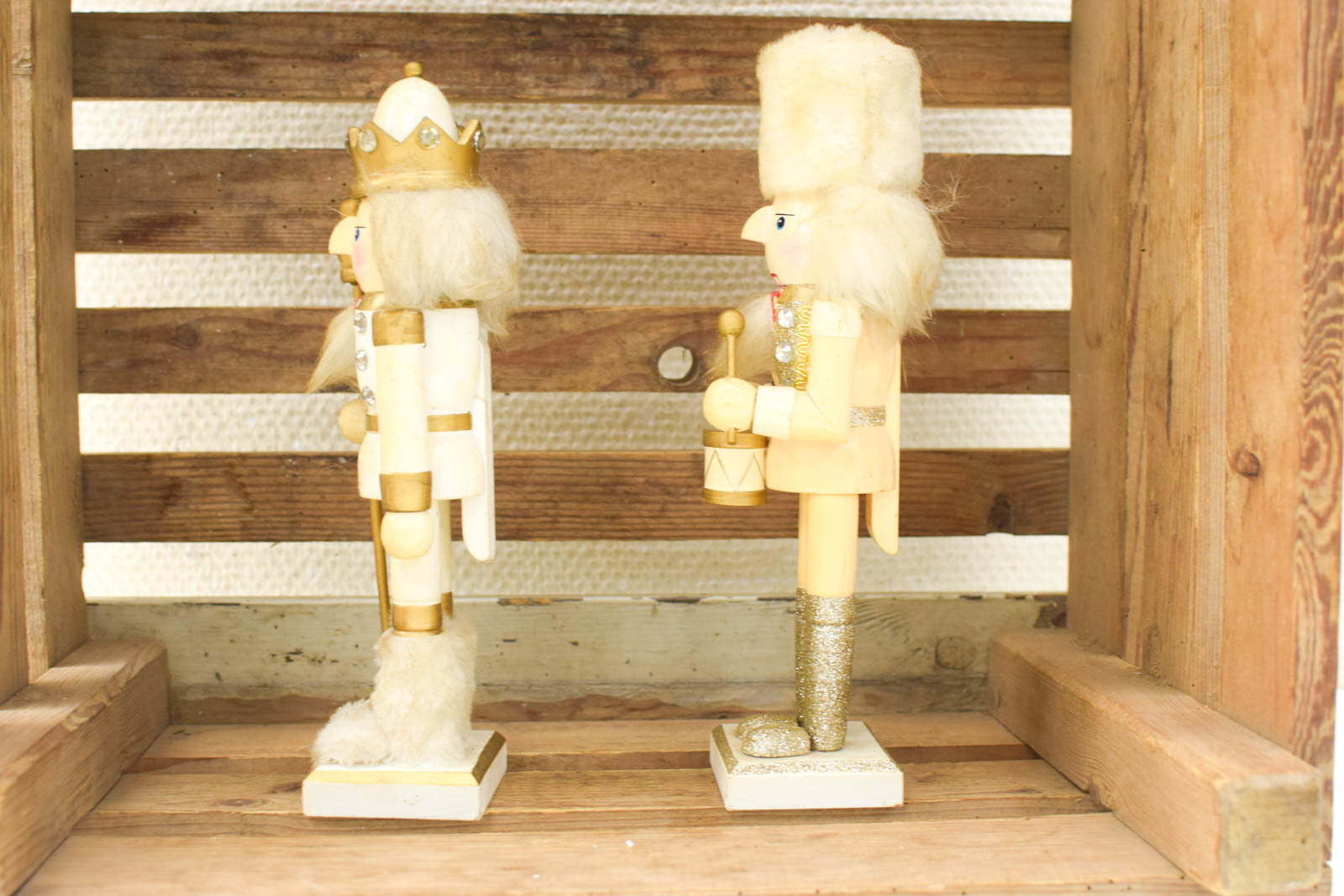 Alternative view of 2 stuks notenkrakers 50672