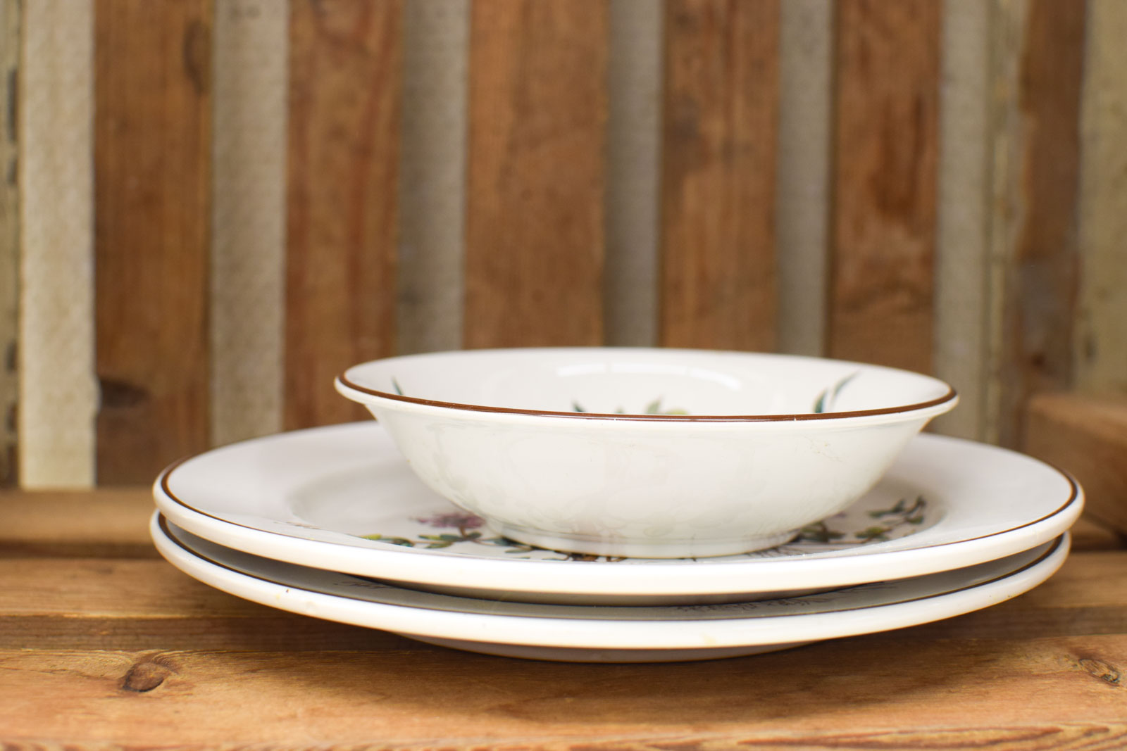 3 stuks Villeroy & Boch  schaaltje en 2 bordjes  50677